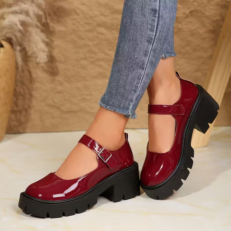 Zapatos Glossy Classic™ – El Brillo Eterno del Charol en cada Paso