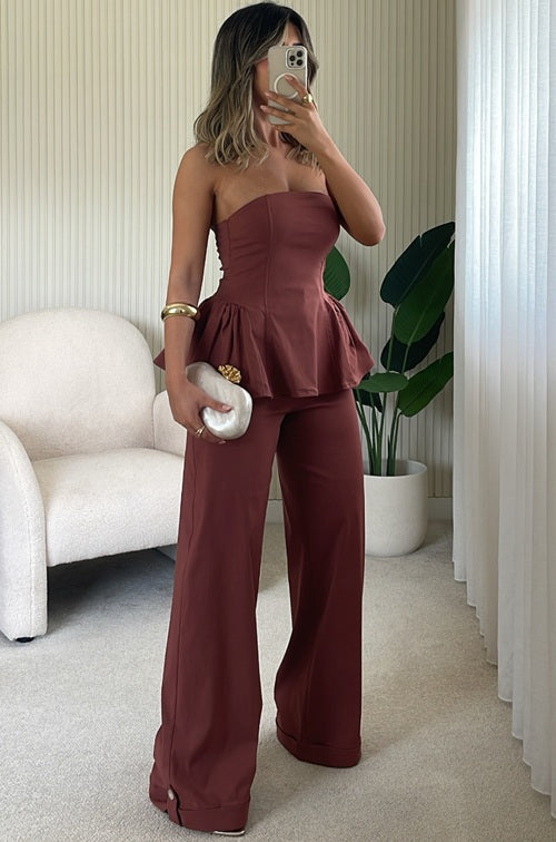 Conjunto Riviera Elegance™ – Sofisticación Moderna para Brillar en Cada Ocasión