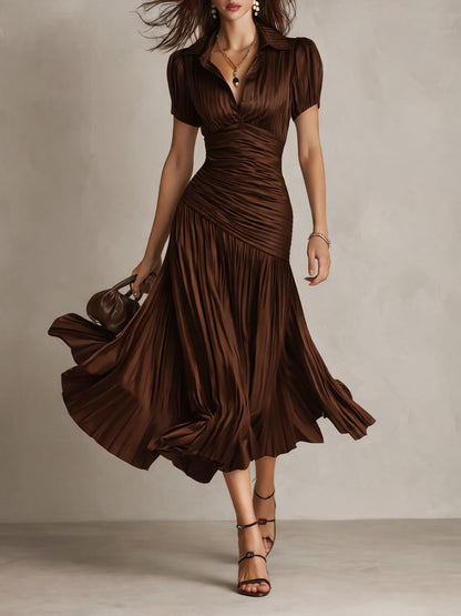 Adriana™ | Vestido Midi Satinado Retro — Elegancia vintage con brillo moderno