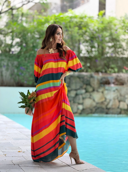 Vestido Cozumel Sunset™ - se adapta delicadamente al cuerpo con una caída natural.