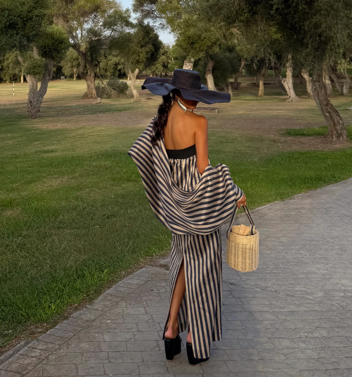 Vestido Berry Royale™ – Glamour Convertible con Elegancia de Alta Costura