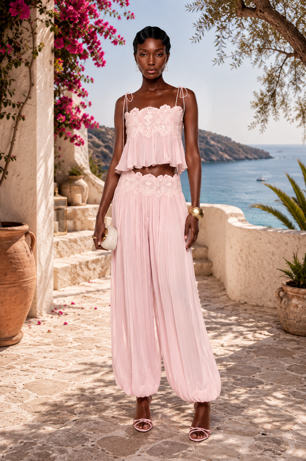 Conjunto Rosé Riviera™ – Feminidad, Movimiento y Elegancia Resort