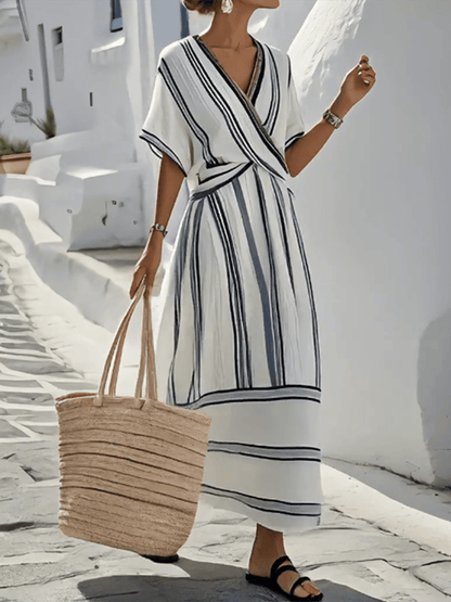 Vestido Santorini™: La elegancia atemporal para tus días de sol