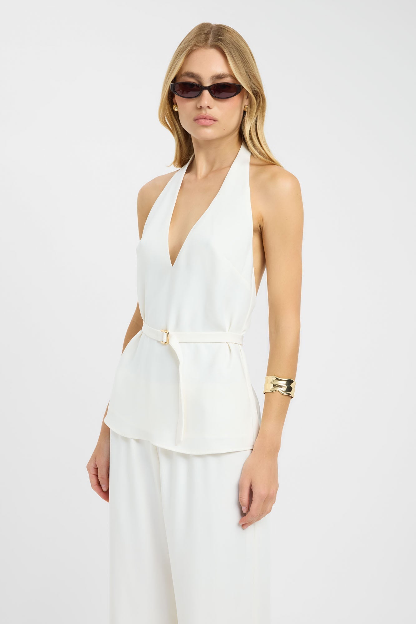 Conjunto Maria Nocturne™ – Elegancia que Cautiva Desde Cada Ángulo