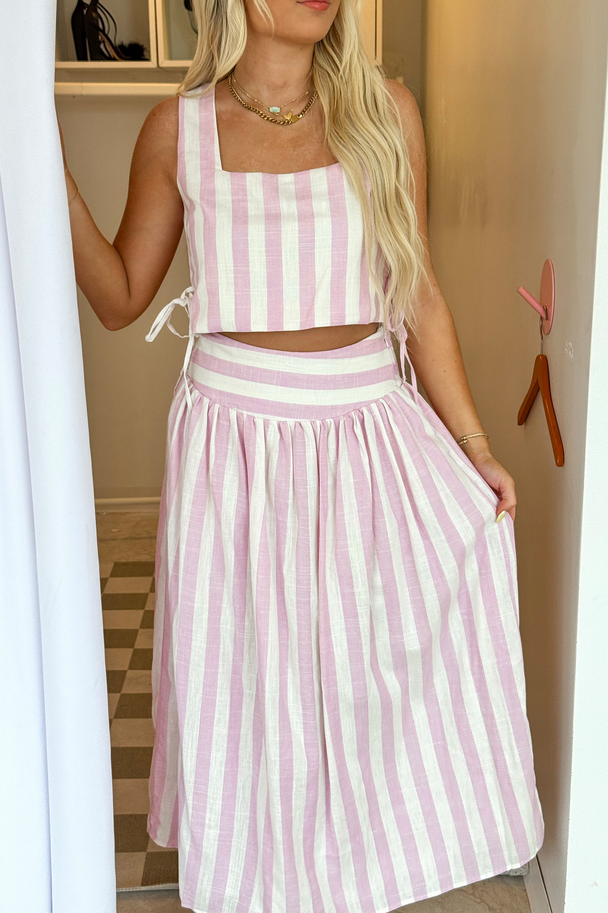 Conjunto Riviera Rosa™ – Frescura, Feminidad y Elegancia para los Días Soleados