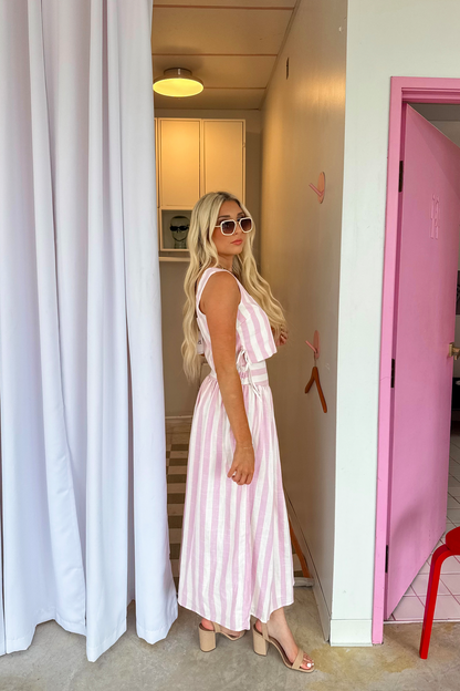 Conjunto Riviera Rosa™ – Frescura, Feminidad y Elegancia para los Días Soleados
