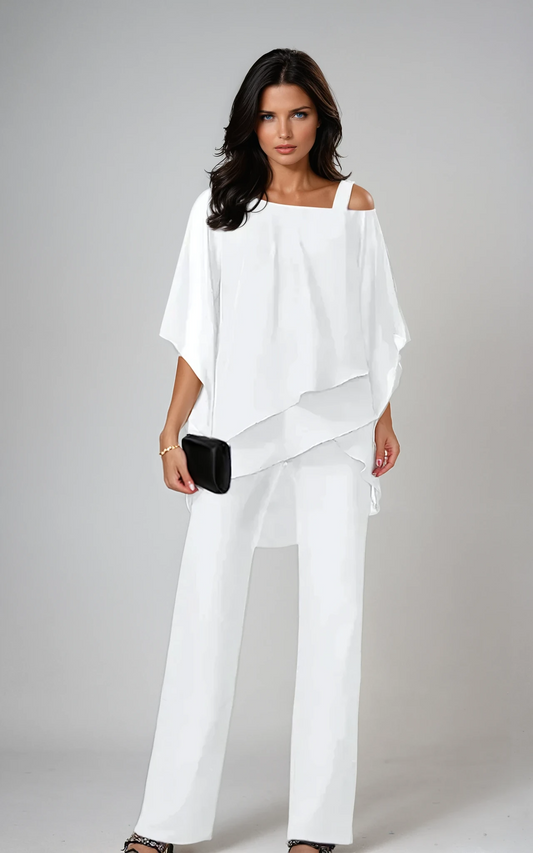 Conjunto Mariella™ -  Diseño por capas que estiliza suavemente la figura.