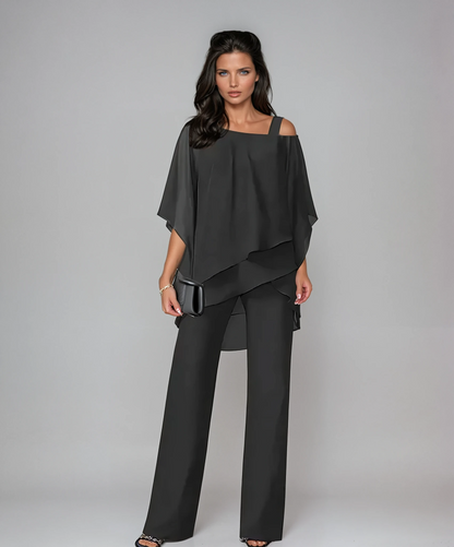 Conjunto Mariella™ -  Diseño por capas que estiliza suavemente la figura.