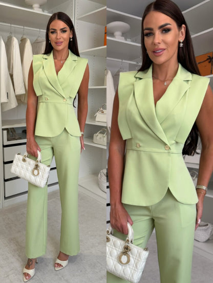 Conjunto Prestige Élite™ – Elegancia Moderna para Mujeres que Inspiran Confianza