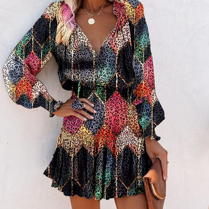 Vestido Elegante con Escote en V — Feminidad que fluye contigo